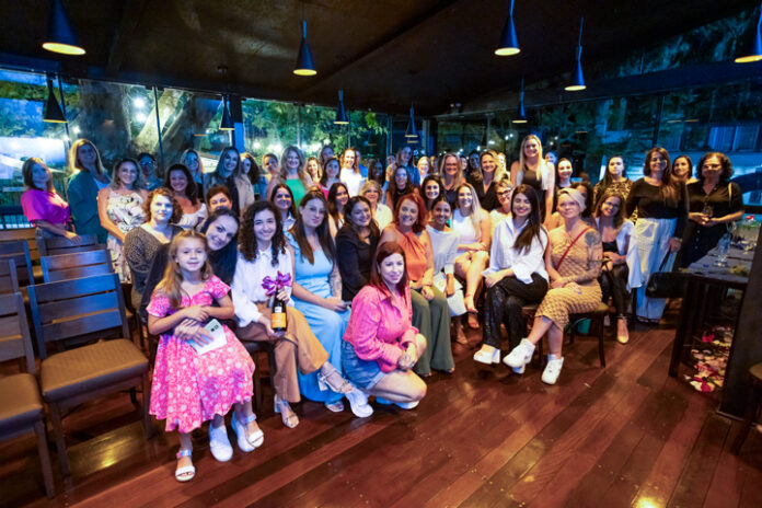 Conexão Mulheres reúne mais de 60 participantes