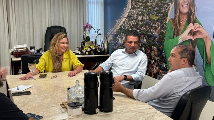 Paulinha aceita convite de Renata Abreu para assumir a presidência estadual do Podemos