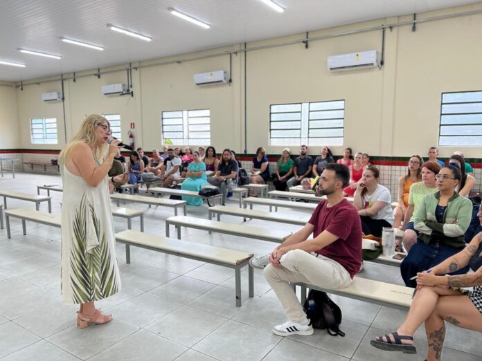 Projeto contra violência sexual em escolas de Indaial
