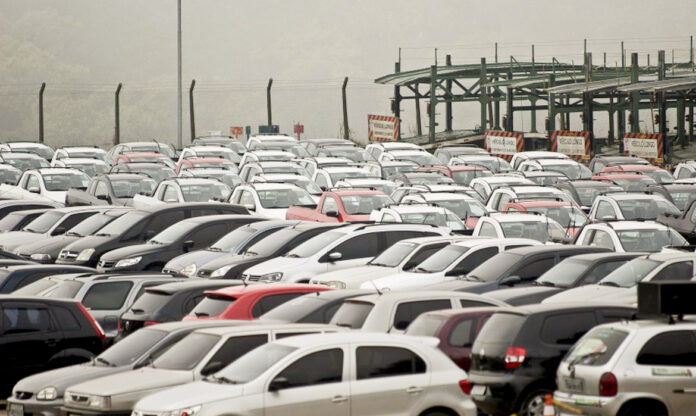 Senado aprova isenção de IPVA para carros com mais de 20 anos