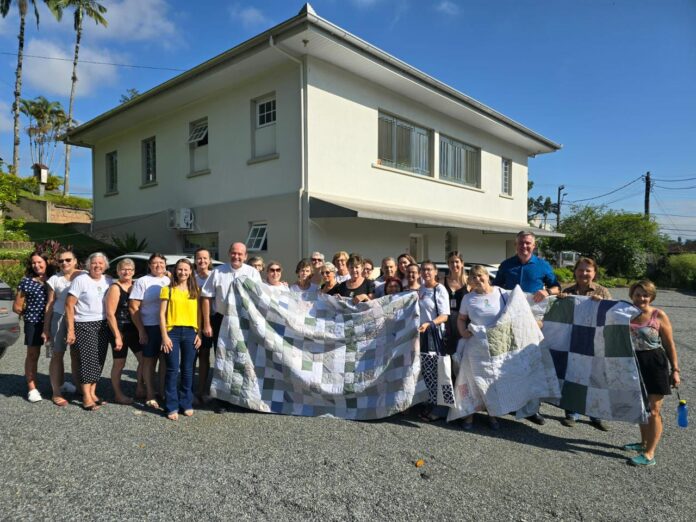 Mantas foram confeccionadas pelo Clube dos Anjos da Comunidade Luterana de Testo Central