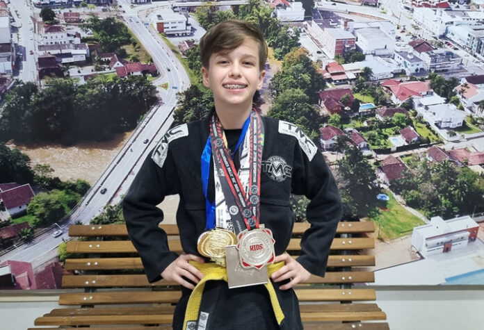 Jovem talento busca apoio para alcançar sonho