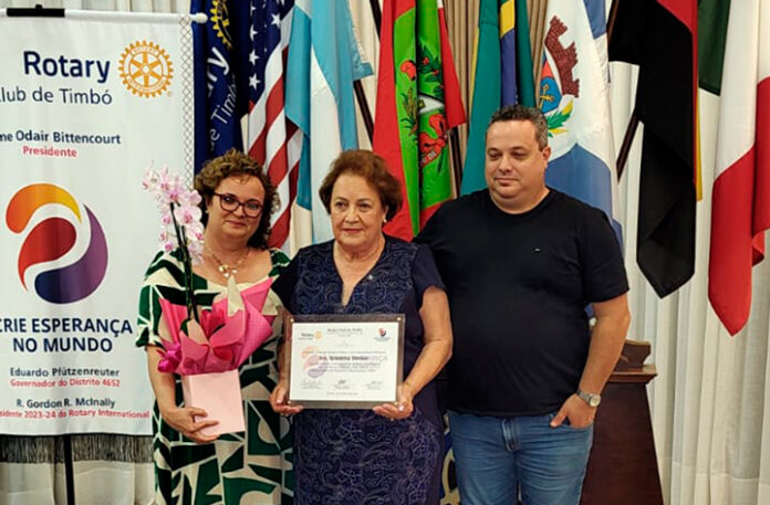 A homenageada do ano de 2024 é Teresinha Metzker