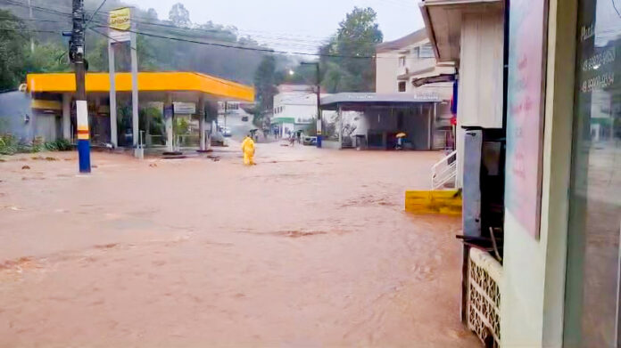Ipira, no Meio-Oeste, um dos municípios catarinenses atingidos pelas chuvas da semana passada.