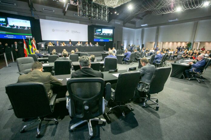 lenário aprova política de transparência de operação de barragens em SC