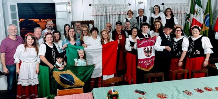 RIO DOS CEDROS - FAMÍLIA TRENTINA (1)