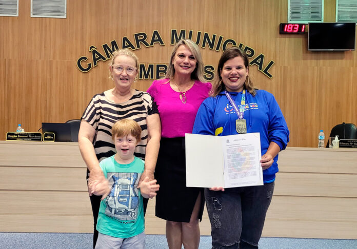 TIMBO--MOÇÃO-DE-APLAUSO