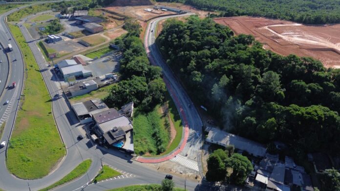 Concluída pavimentação da nova rua de acesso ao Parque das Itoupavas