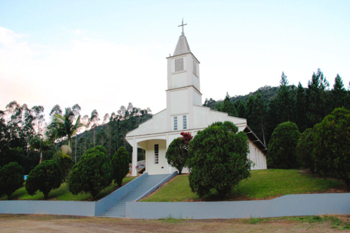 Rio Cunha celebra a Festa de Nossa Senhora Auxiliadora: uma tradição de fé e união