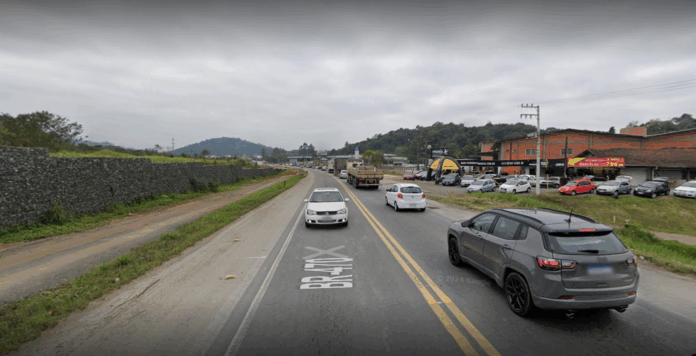 Trecho da BR-470 em Blumenau será interditado nesta segunda-feira (19)
