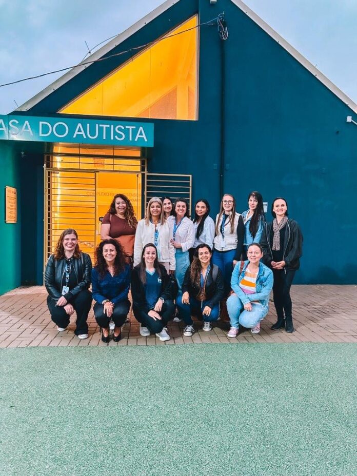 Semed busca inovação em práticas educativas e de inclusão: uma visita inspiradora à Casa do Autista
