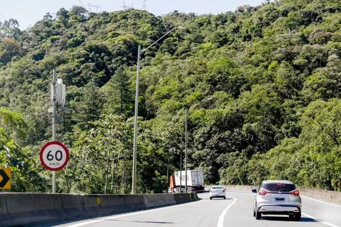 54267920474_8fe401292c_k_6Q6S42f.width-800-696x464 Novos pontos de radares passam a operar na BR-101