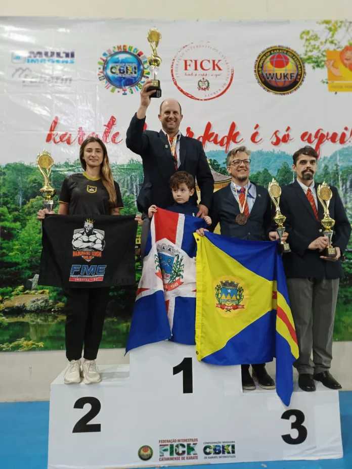 Dagurasu Conquista 2º Lugar no Catarinense de Karatê e Eleva o Karatê em Indaial