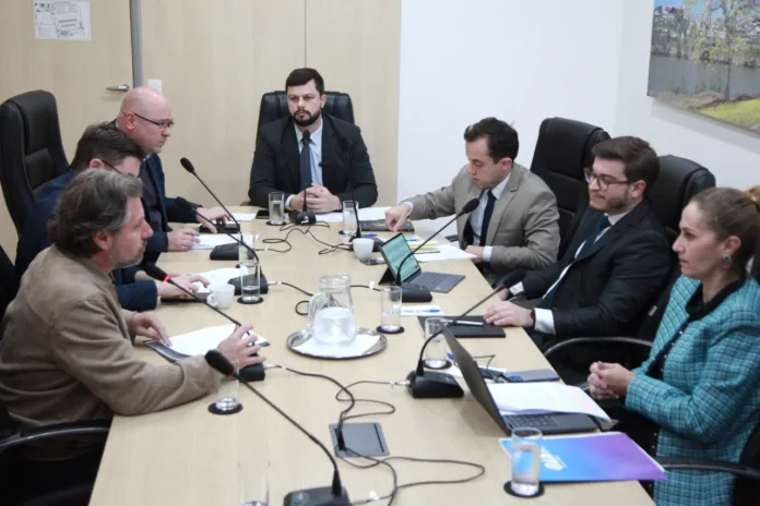 Representantes da OAB apontam controvérsias no contrato de concessão durante reunião da CPI do Esgoto