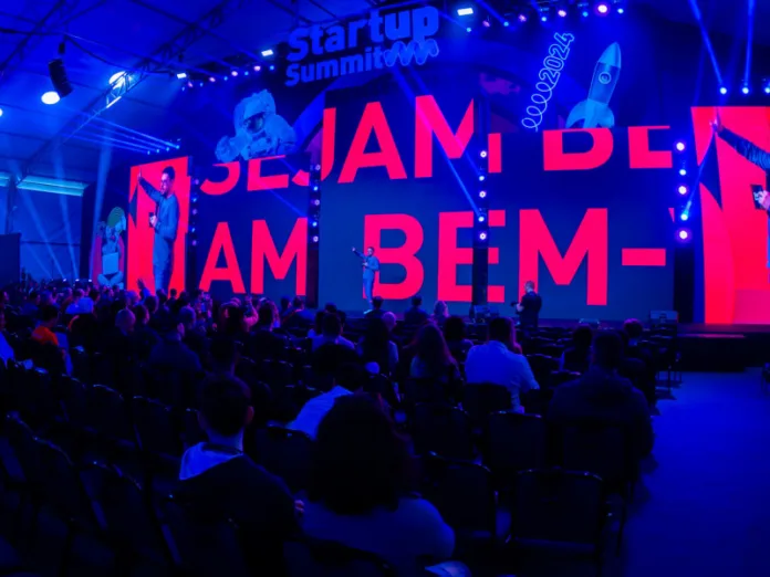 Startup Summit 2025: Florianópolis recebe maior evento de Startups do Brasil com presença de gigantes da tecnologia e foco em Inovação