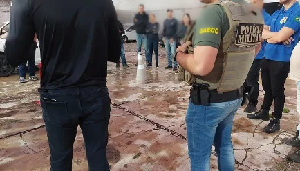 Urgente: Vazamento de gás interdita BR-470 nos dois sentidos em Blumenau