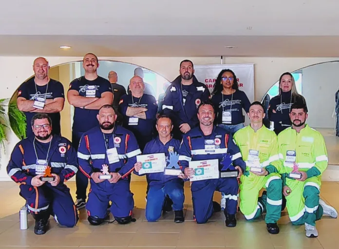 SAMU de Timbó se destaca em campeonato de reanimação cardiopulmonar