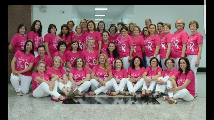 Café Beneficente da Rede Feminina de Combate ao Câncer de Timbó reúne comunidade em ação solidária