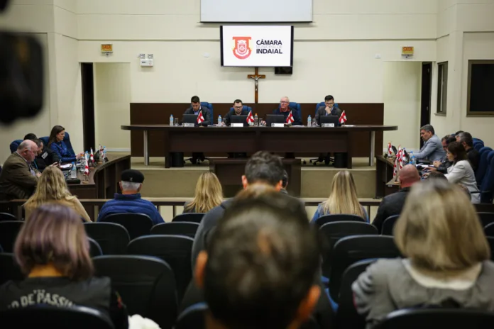 Indaial avança para garantir acolhimento em tempo integral