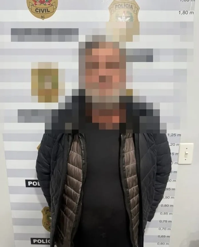 Polícia Civil prende homem em Ascurra por descumprir medidas protetivas da Lei Maria da Penha