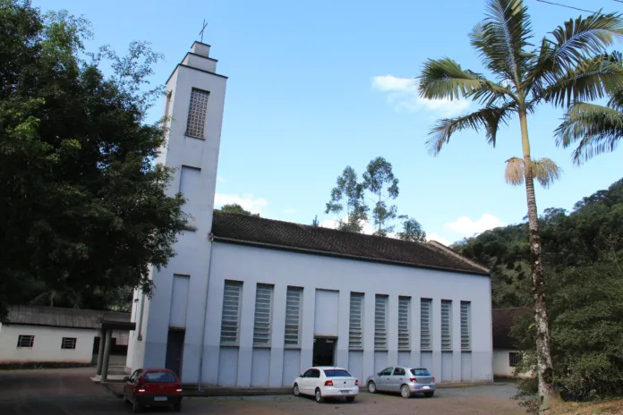 Comunidade São Bernardo celebra com fé e alegria o seu padroeiro