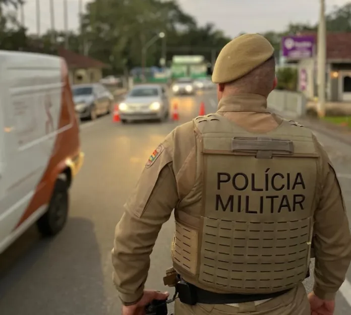 Ações preventivas da Polícia Militar em Timbó reforçam segurança e preservação da ordem pública