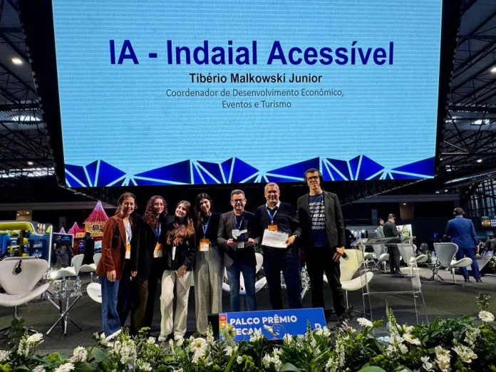Indaial é premiada com Excelência em Inovação no COMAC 2025 com projeto de turismo acessível