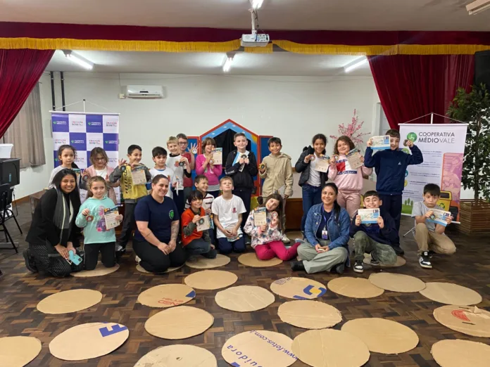 Formação continuada em Educação Ambiental nas escolas de Indaial