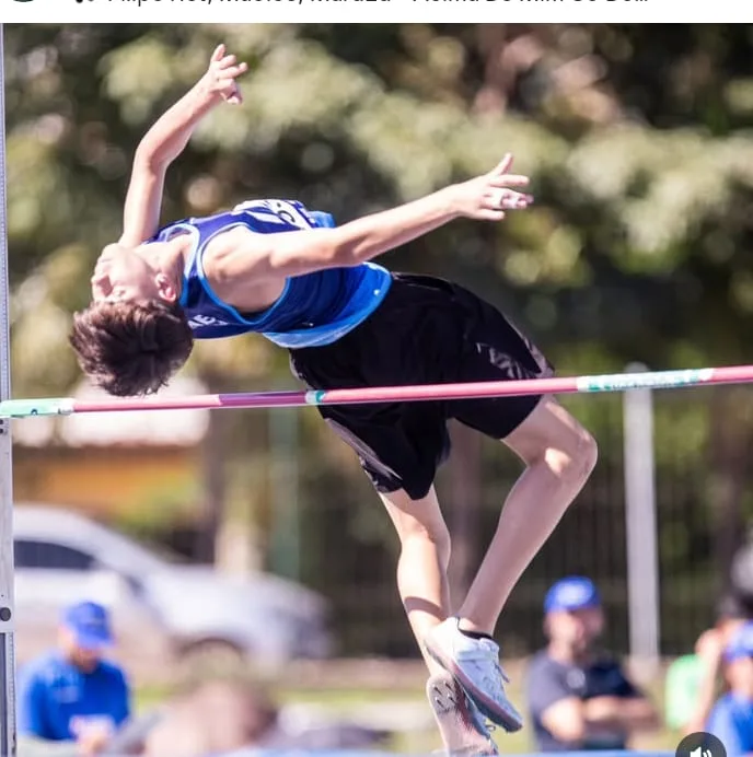 Atletas de Timbó brilham no Campeonato Estadual Sub-16 de Atletismo
