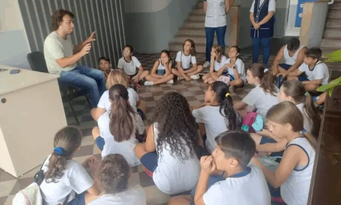 Projeto Recebendo o Futuro homenageia personalidades de Timbó