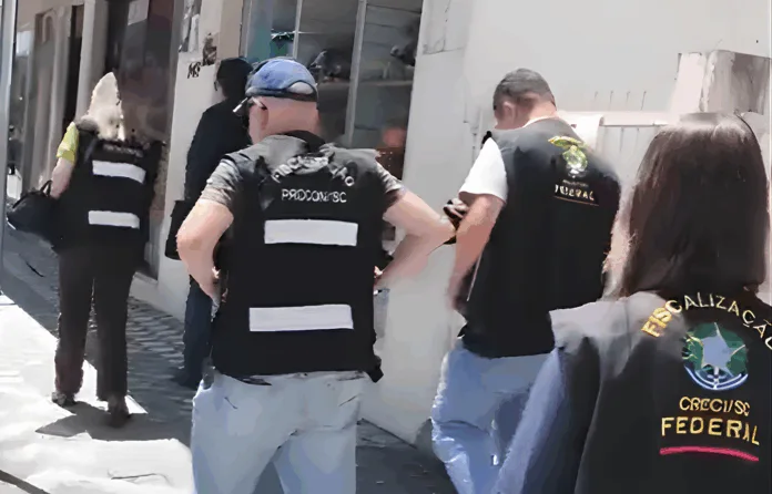 Operação do PROCON/SC e CRECI-SC multa falsos corretores de imóveis em Blumenau