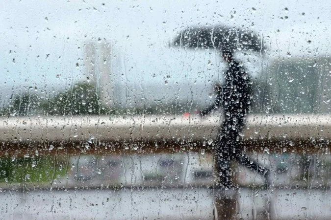 Mudança no tempo em SC deve impactar o fim de semana; veja o que vem pela frente
