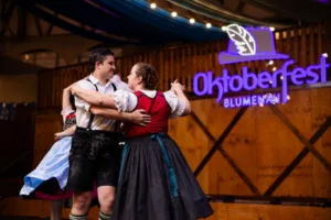 Festival de Danças Germânicas premia os últimos grupos na 40ª Oktoberfest