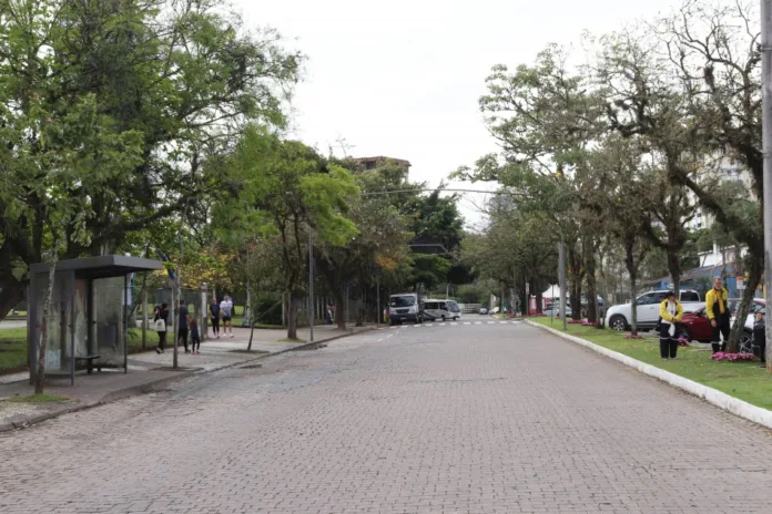 Confira como fica o trânsito durante os desfiles e nos arredores da Vila Germânica durante a 40ª Oktoberfest