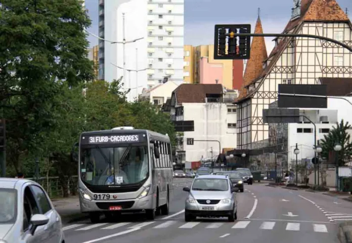 Inmetro realiza verificação de radares de velocidade em Blumenau na próxima semana Inmetro realiza verificação de radares de velocidade em Blumenau na próxima semana
