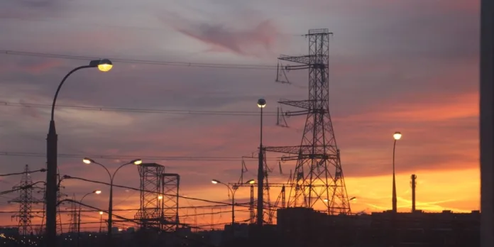 Apagão em SC: Incidente em Subestação no PR deixa 88 mil unidades sem energia
