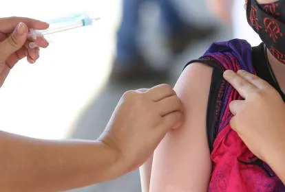 Campanha Nacional de Multivacinação 2025 protege crianças e adolescentes em todo o Brasil