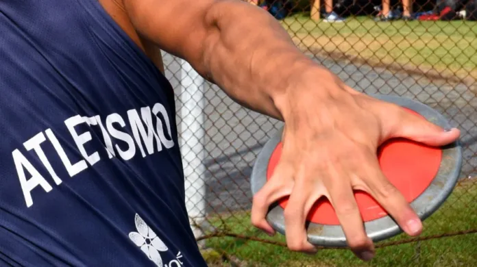 Atletismo abre etapa estadual da Olesc 2025 em Timbó