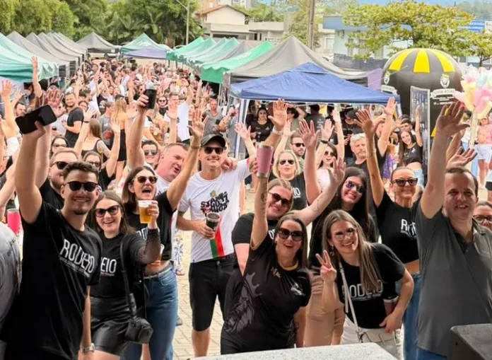 Stamm Tchucalonga 2025 reúne alegria, tradição e muita música em Rodeio