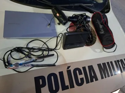 Homem é preso após tentativa de furto em empresa têxtil e apreensão de objetos de origem suspeita