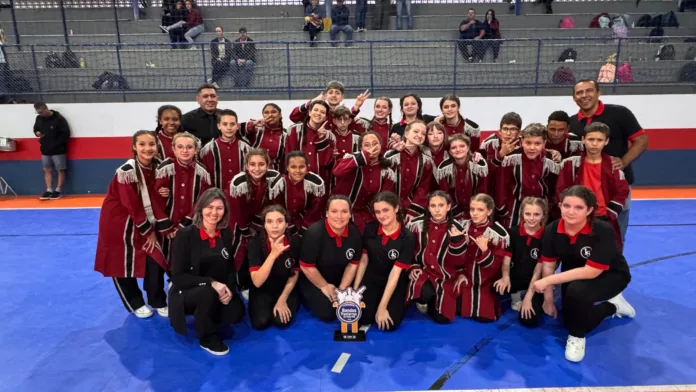 Fanfarra da EBM Leopoldo Simão conquista 1º lugar em concurso de bandas no Paraná