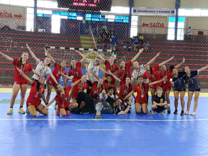Dobradinha histórica do T-Rex Handball na Liga SC