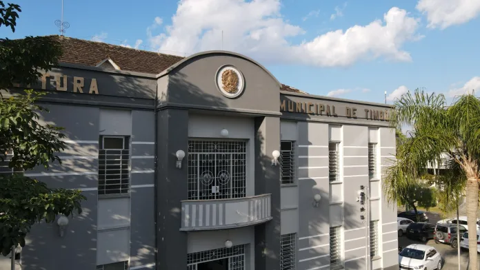 Funcionamento dos serviços durante o feriado em Timbó