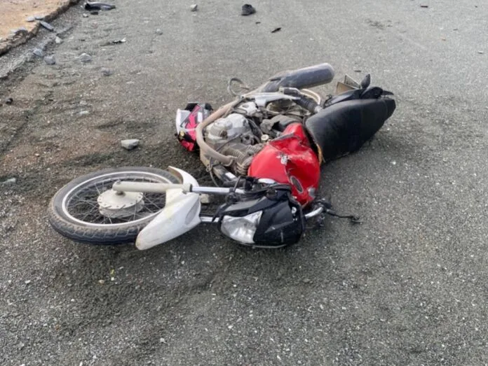 Motociclista morre em colisão com dois carros na BR-470, em Blumenau