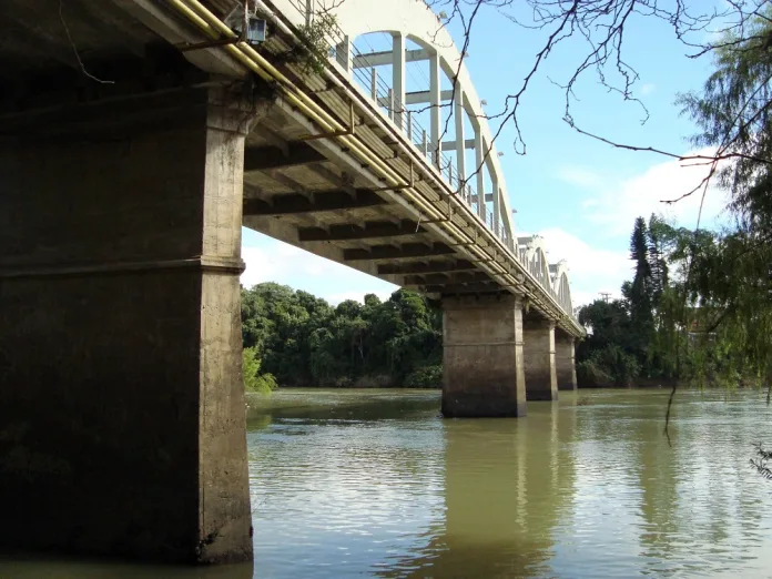 Ponte dos Arcos de Indaial será bloqueada nesta quinta para instalação de lâmpadas de LED