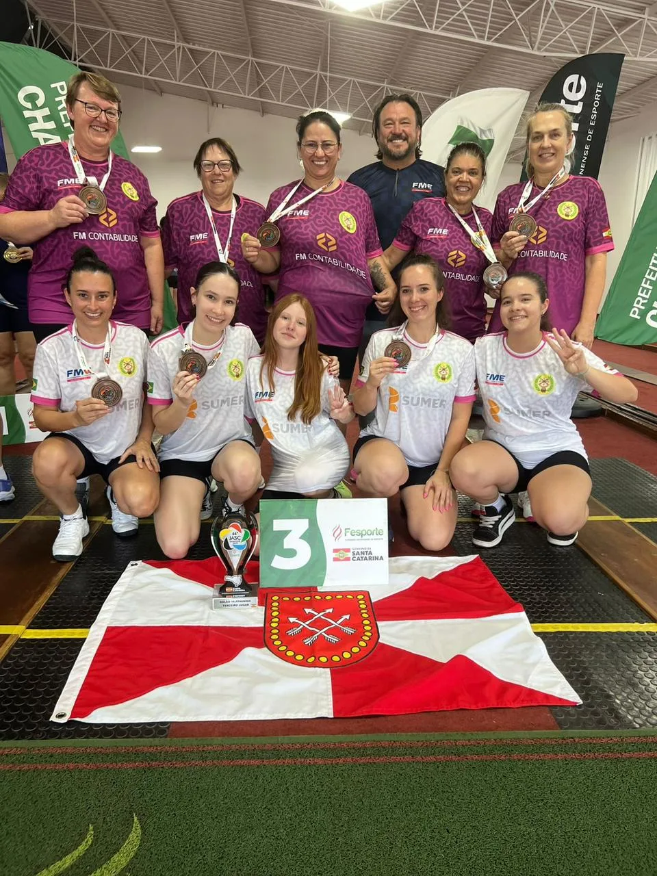 Indaial encerra participação no JASC 2025 com bronze no Bolão 16 Feminino