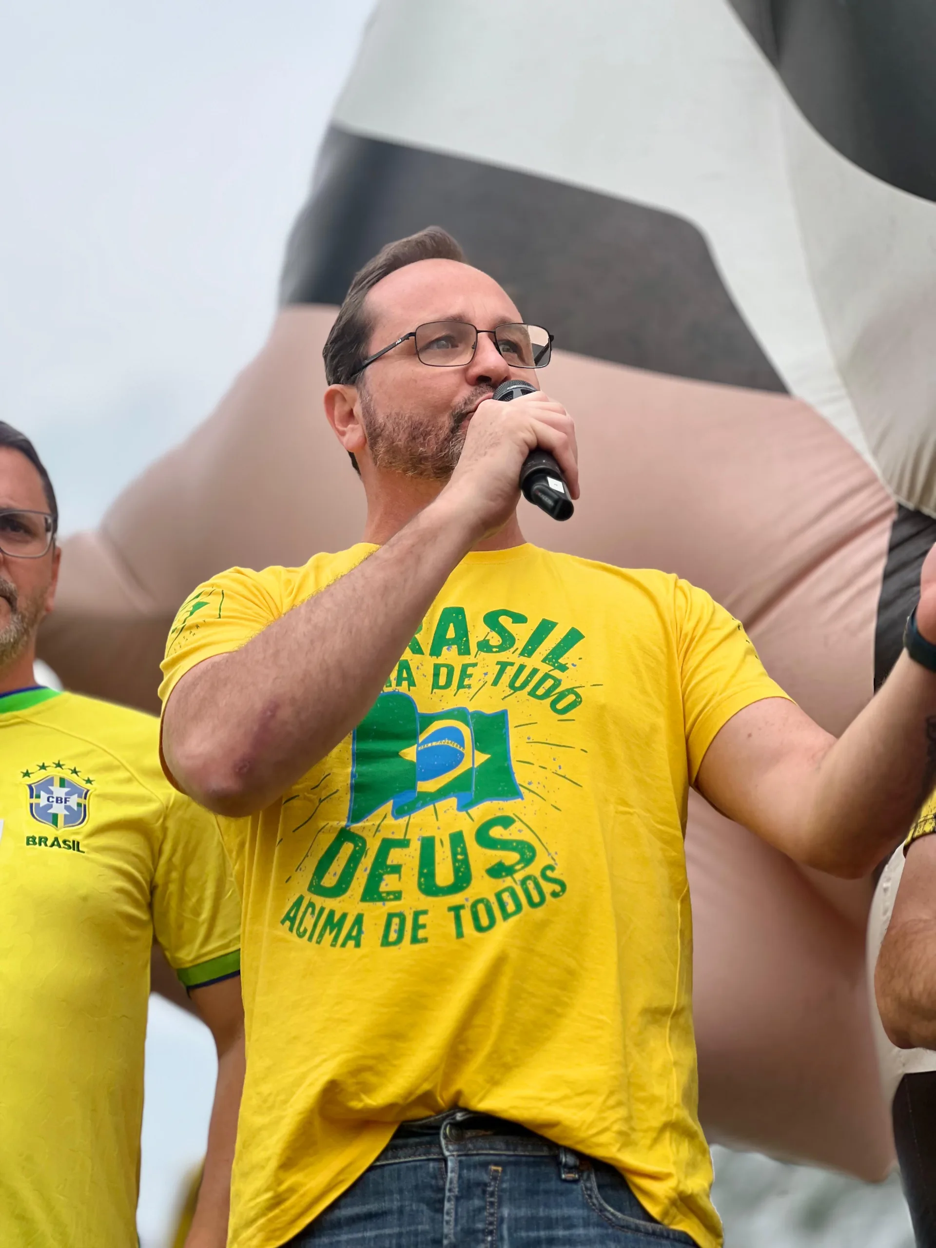 Flávio Buzzi assume a presidência do PL de Timbó