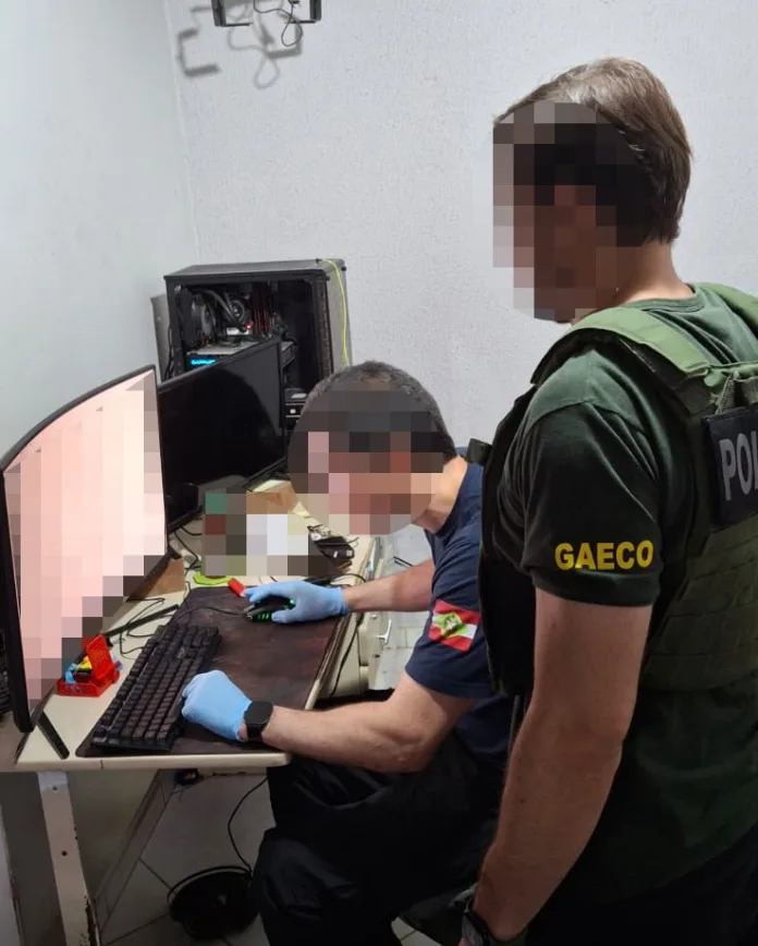 GAECO deflagra Operação Infantius e desmantela rede digital de exploração sexual infantojuvenil em SC