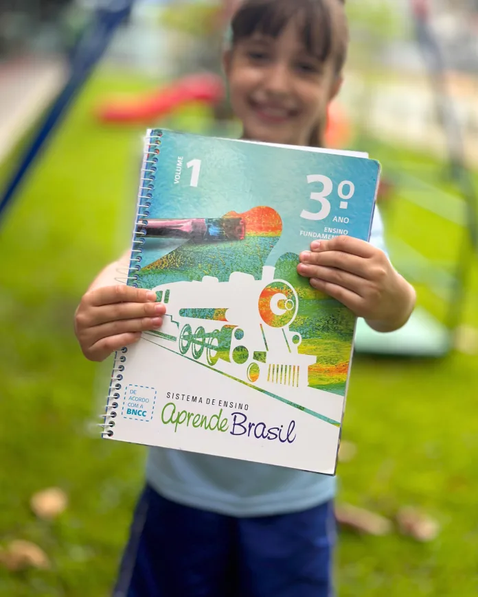 Ascurra mantém sistema Aprende Brasil e reforça investimentos na qualidade do ensino municipal