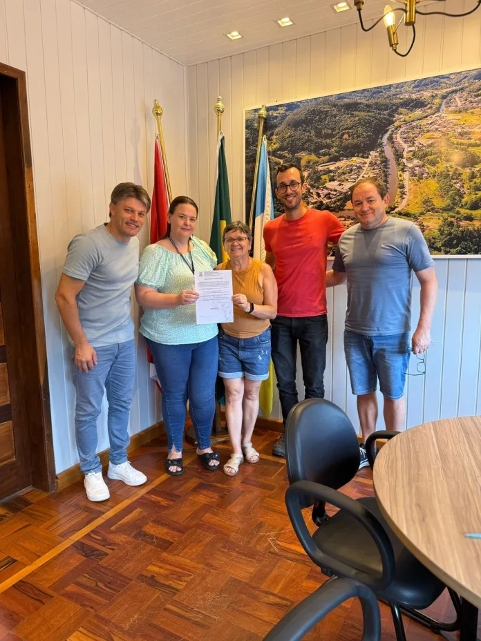 Prefeitura de Benedito Novo assina ordem de serviço para construção do CEI Primeiros Passos